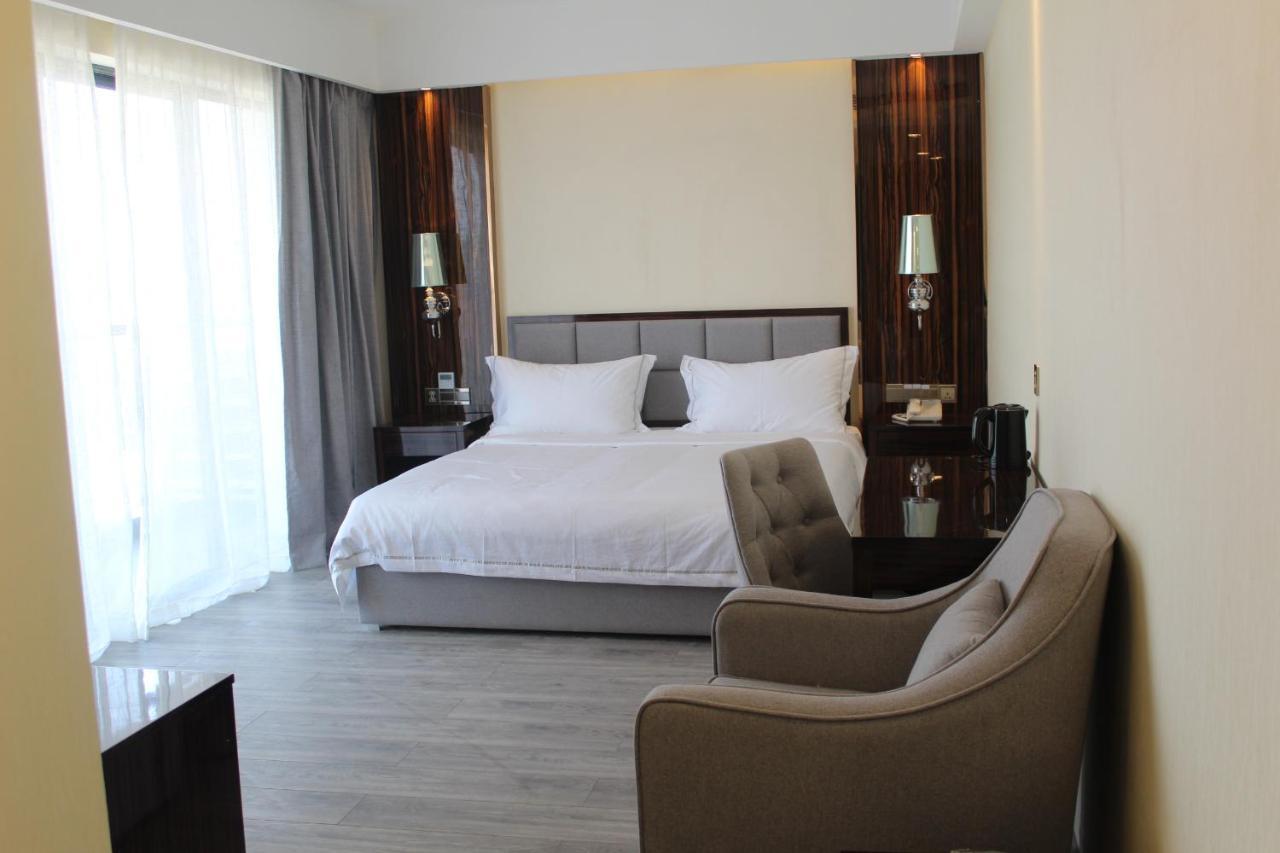 308 Hotel Sihanoukville Exterior photo